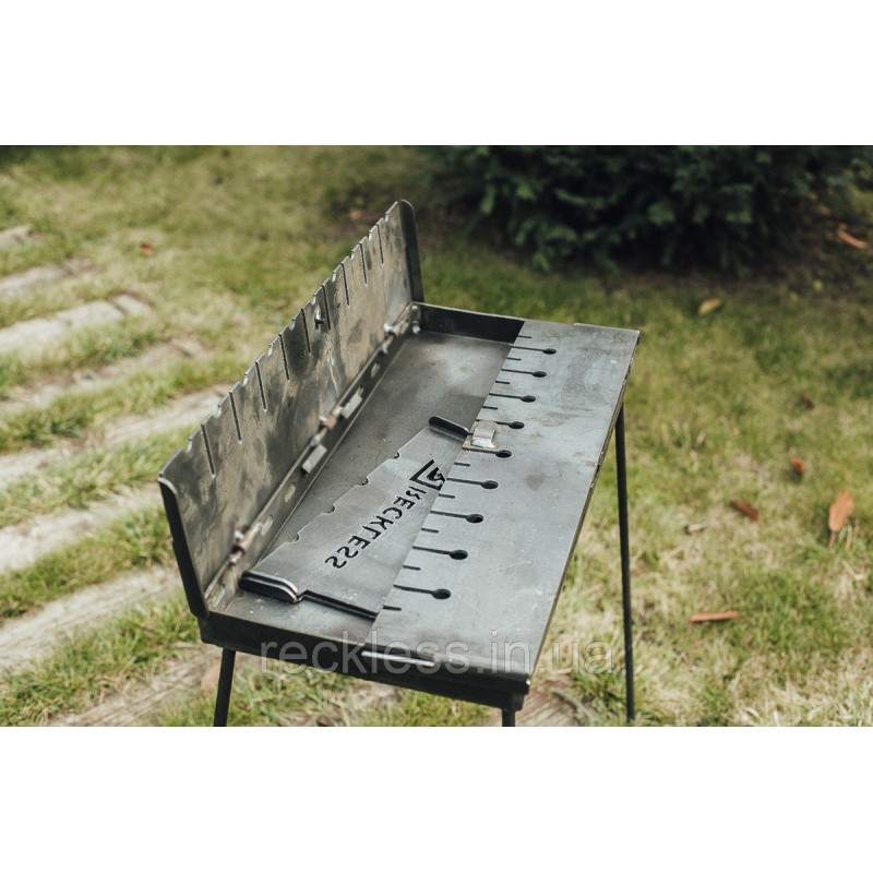 GRILL/MANGAL, KOFFER FÜR 6 SPIESSE, KLAPPBAR, 3 MM STAHL