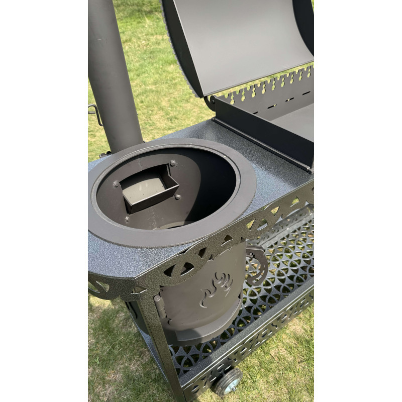 Mangal Grill mit Ofen für große Familienfeiern und Feste