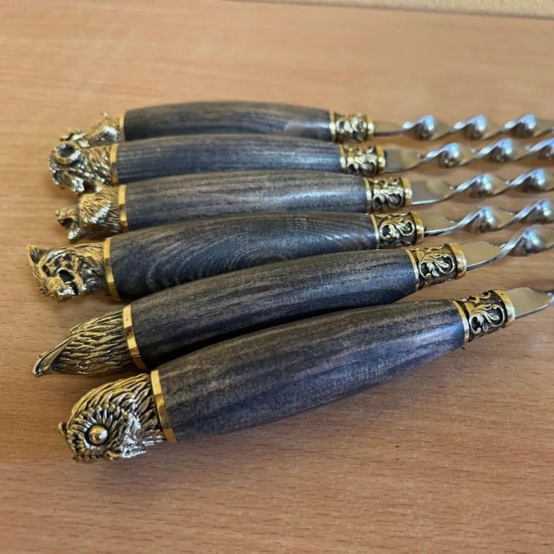 Набор шампуров с головами зверей – настоящее искусство для ценителей гриля