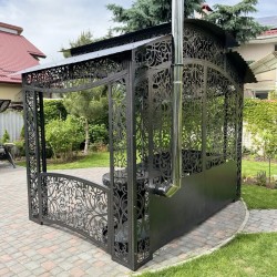 Der Grillkomplex „Venedig“ besteht aus einem Grill mit Herd für einen Kessel und einem Spülbecken