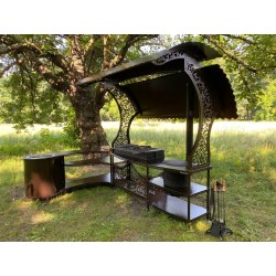 Barbecue area with "Aladdin" stove