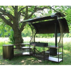 Barbecue area with "Aladdin" stove