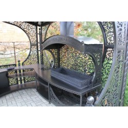 Grillplatz mit Ecktisch „Tamerlan +“ (zur Montage in einem Pavillon), Grill mit Spüle