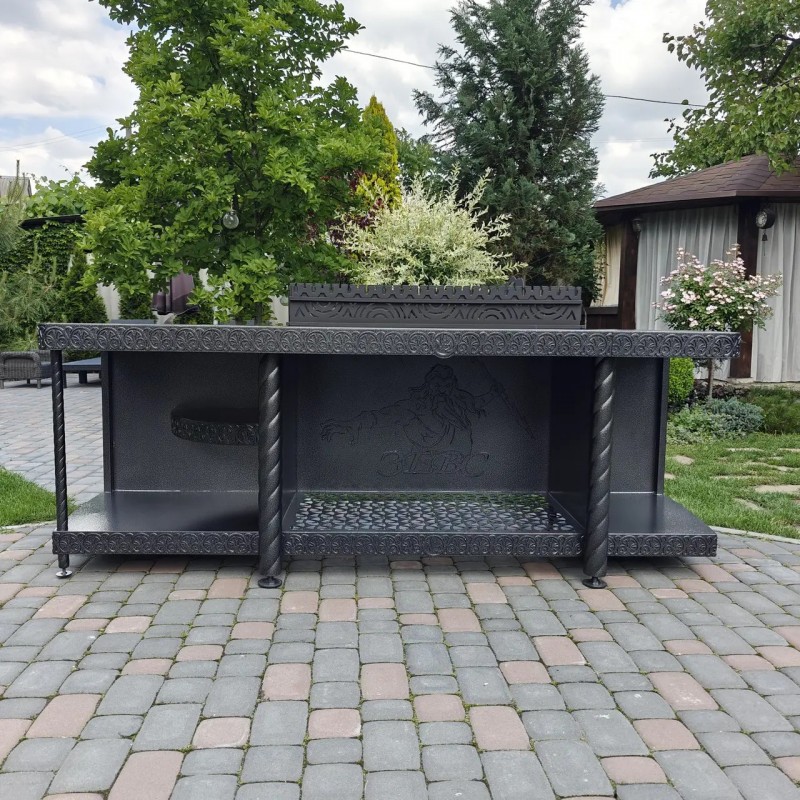 "Zeus" barbecue grill for installation in a gazebo