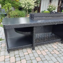 "Zeus" barbecue grill for installation in a gazebo