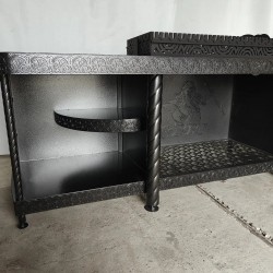 "Zeus" barbecue grill for installation in a gazebo