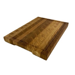 Разделочная доска из дуба с желобом 35 × 25 см